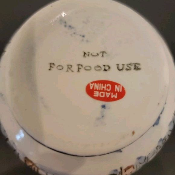 Vintage Collectible Ceramic International Heartland Decorative Pitcher & Basin - Picture 9 of 9